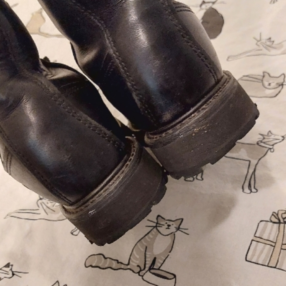 *steel toe* Black Leather Lace-Up Boots - Picture 7 of 9